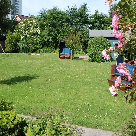 Mit Terrasse A 04